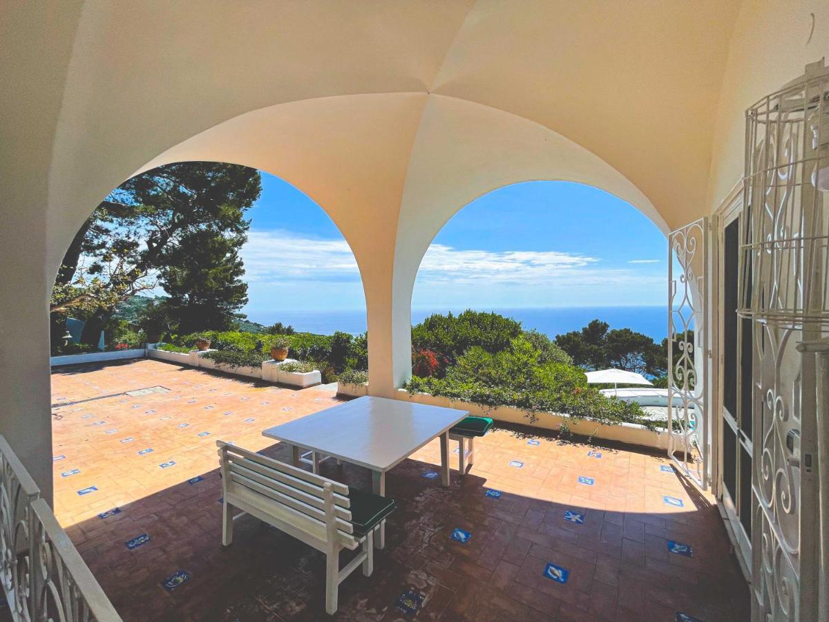 Гостевой дом Il Carrubo Capri Анакапри Экстерьер фото